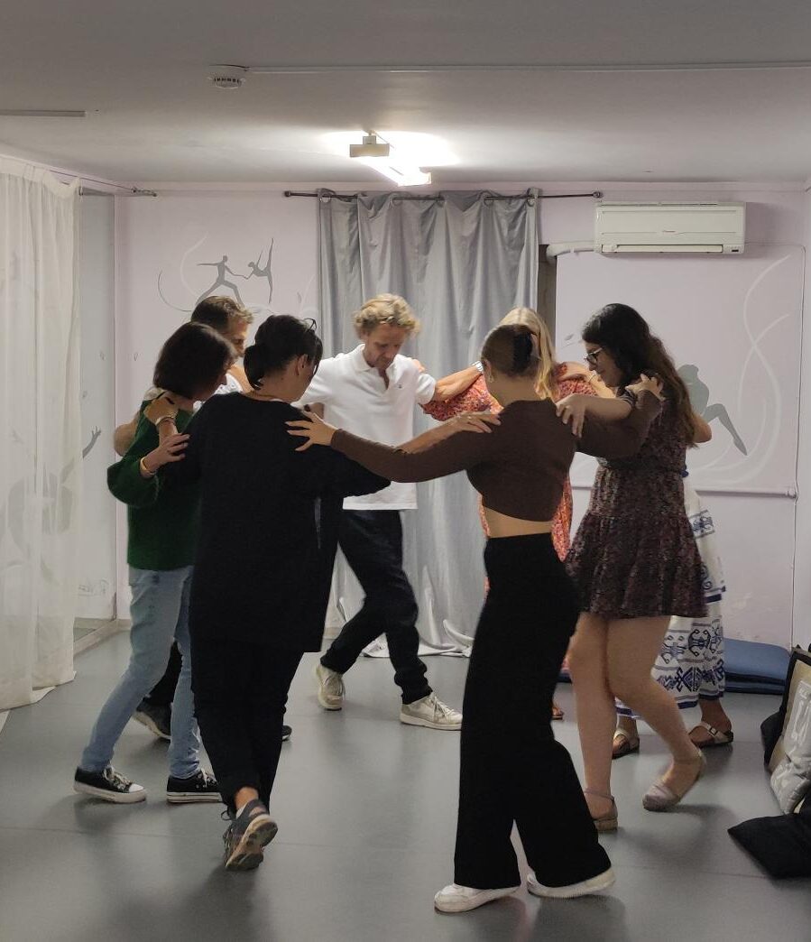 Read more about the article Our activities: Greek Dance Lesson